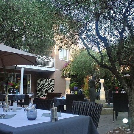 H Hotel Hyères Екстериор снимка