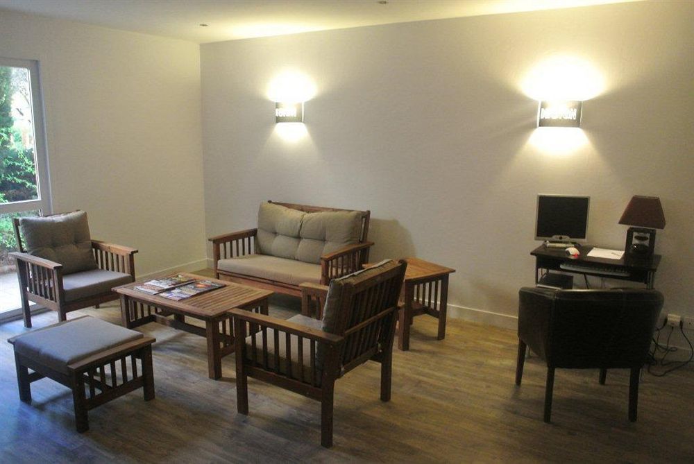 H Hotel Hyères Екстериор снимка